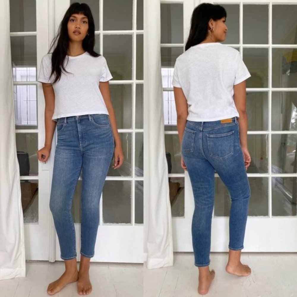 Aritzia Denim Forum The Lola High Rise Skinny Size 28